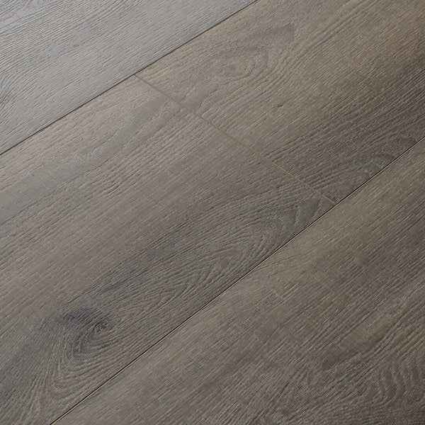 King Canyon Oak-Innova Collection - Waterproof Flooring by Artisan Hardwood - The Flooring Factory